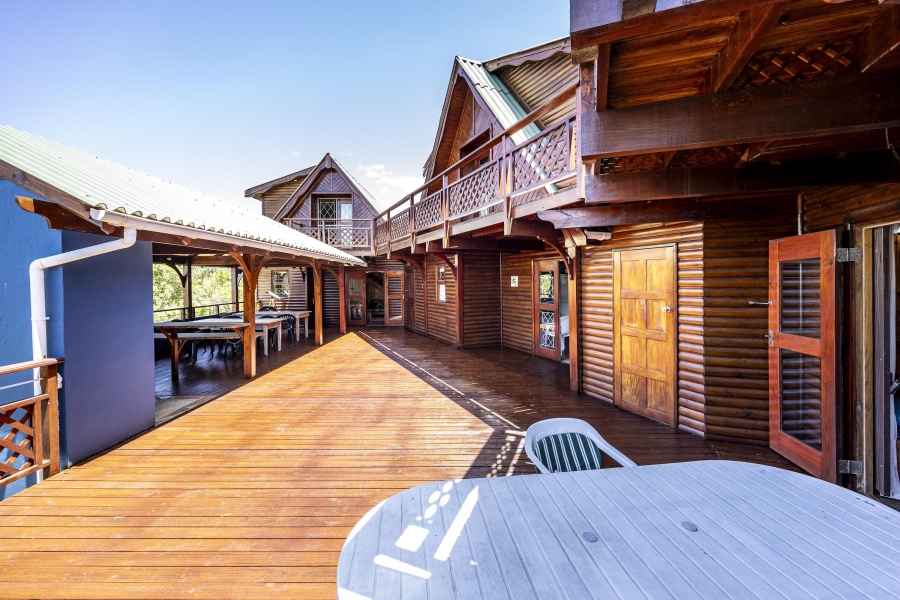 10 Bedroom Property for Sale in Cintsa East Eastern Cape